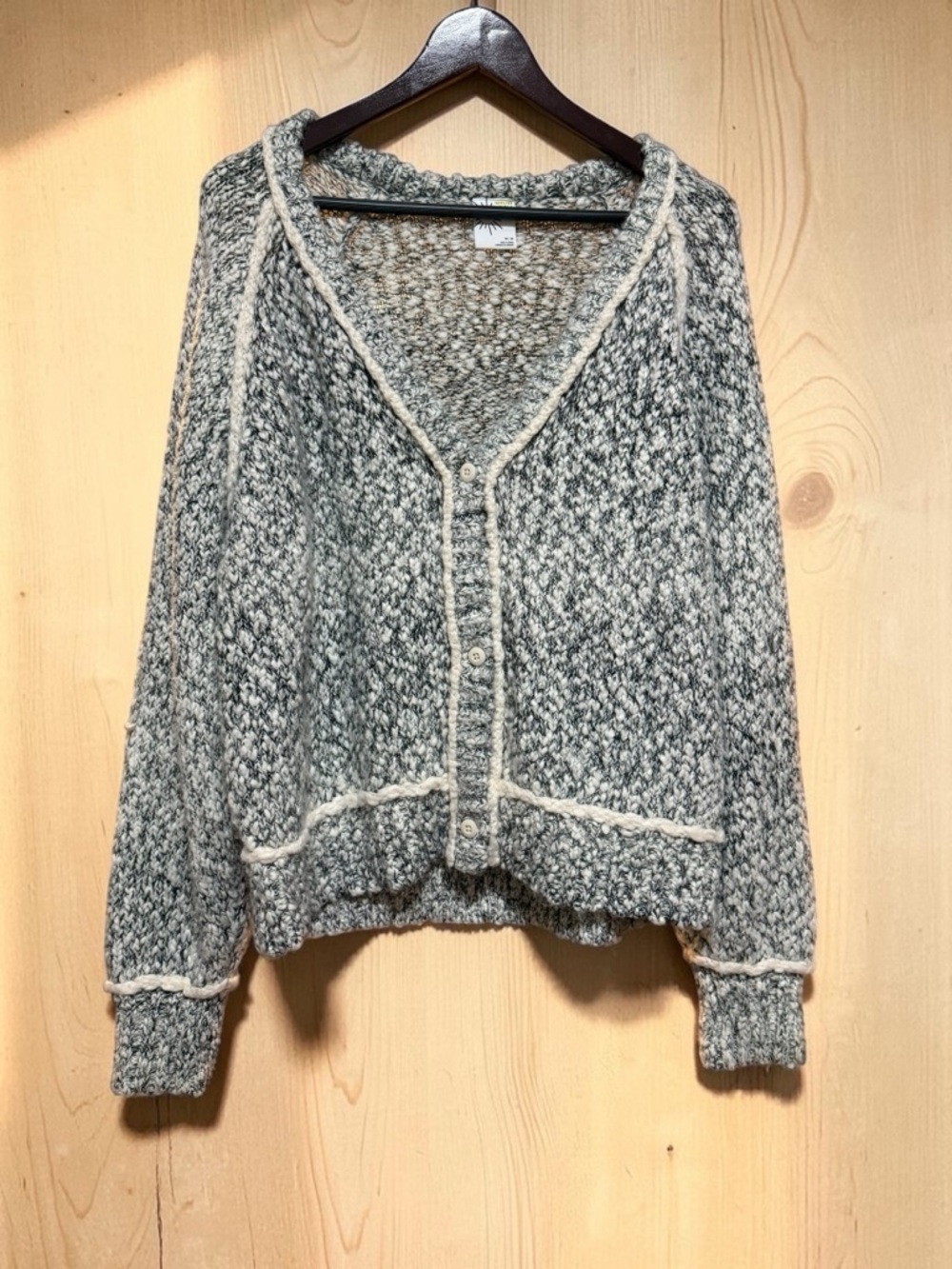 aerie Gray & Cream Textured V-Neck Button Cardigan